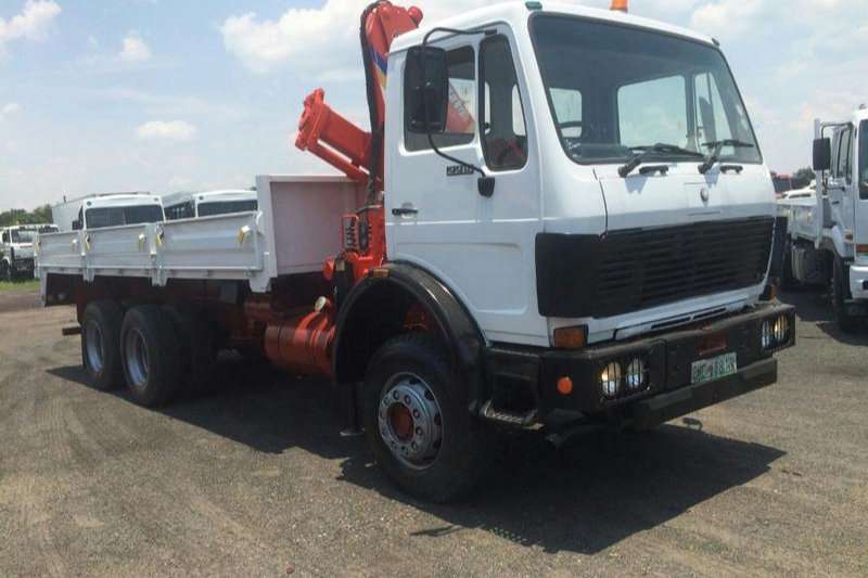 1991 Mercedes Benz 2219 DROPSIDE WITH CRANE 5 CYL DIESEL Dropside Truck