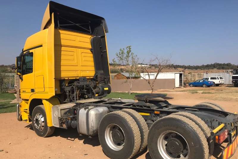 2012 Mercedes Benz 2644 ACTROS Double axle TruckTractor Trucks for