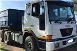 Tata Truck-Tractor Double axle Novus 2008