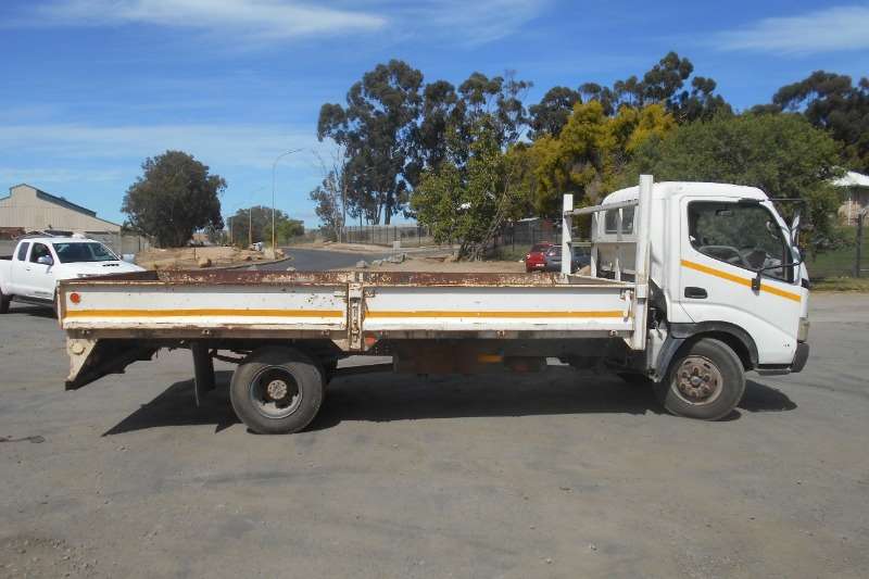 丰田敞篷车丰田dyna 6.105