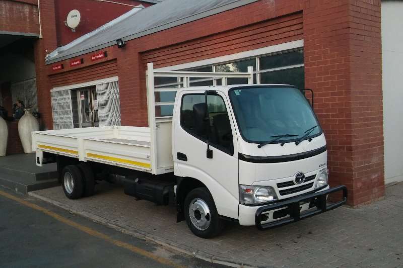 Hino Toyota Dyna 4 093 Driving School unit Dropside Truck Trucks for ...