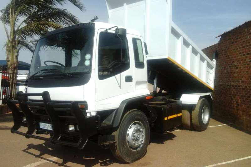 Isuzu 6 CUBE TIPPER Tipper Truck trucks for sale in Gauteng on Truck ...