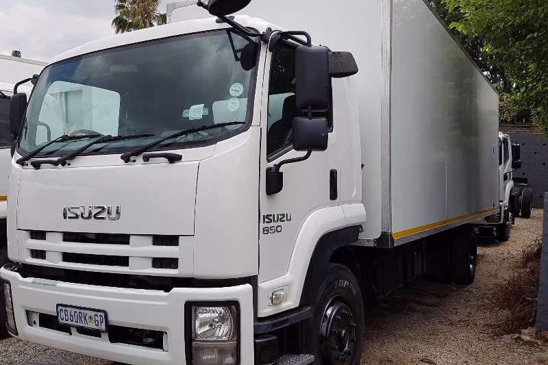 2012 Isuzu FTR850 AMT Volume body Truck Trucks for sale in Gauteng R