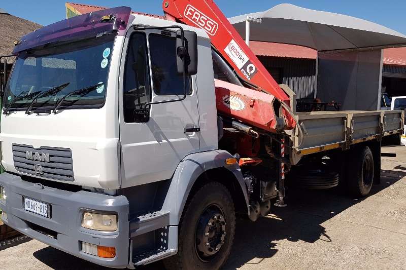 2009 MAN 15 220 Crane truck Truck Trucks for sale in Gauteng R 629